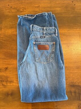 Wrangler high rise  Light Blue wide leg Fit Jeans